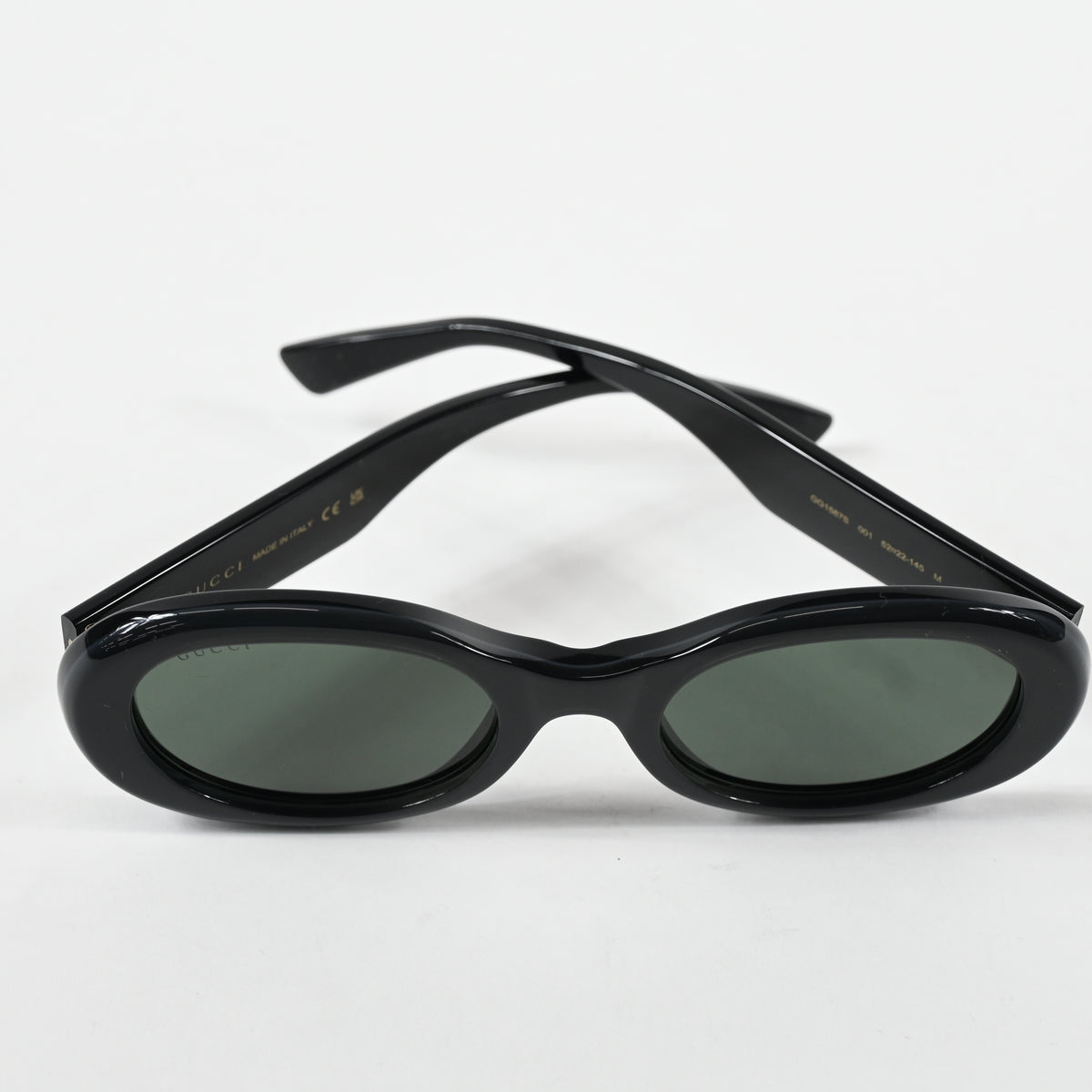 Gucci GG1587S 001 Womens Authentic Sunglasses Black/Gray, 52mm - New