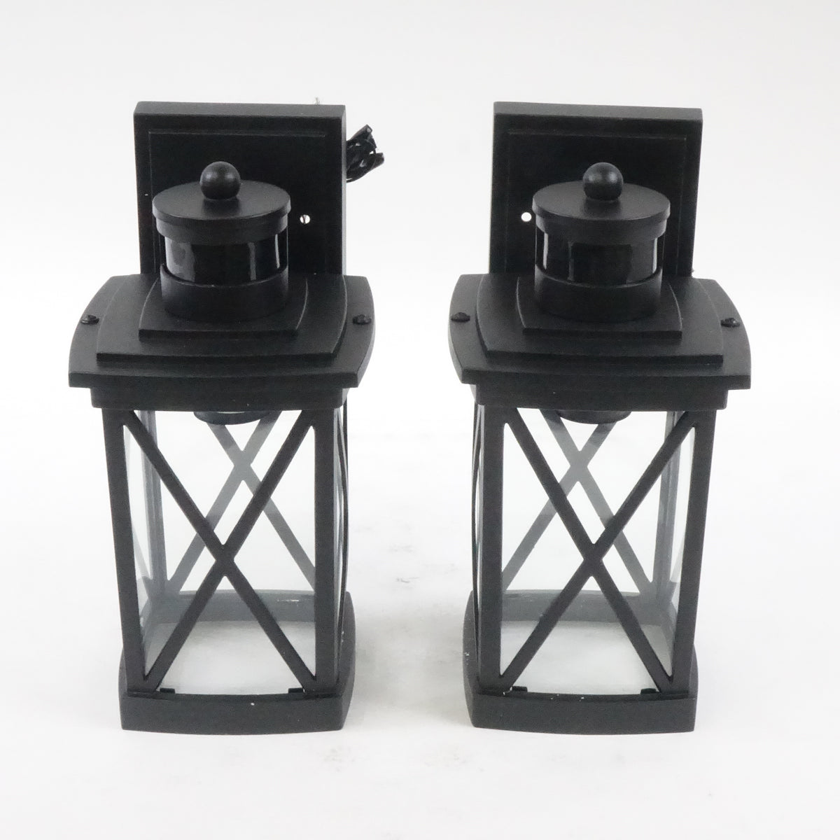 Dusk to Dawn Outdoor Wall Light with Motion Sensor 2 pack