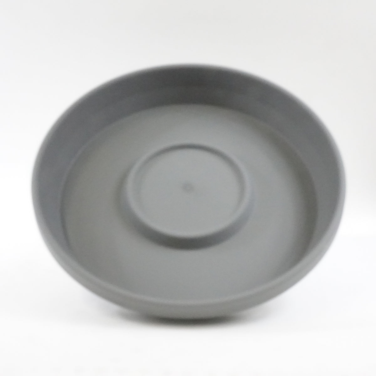 Bloem Terra Resin Saucer Tray: 17.5" Width Charcoal Gray -Fits 24" Pots - New