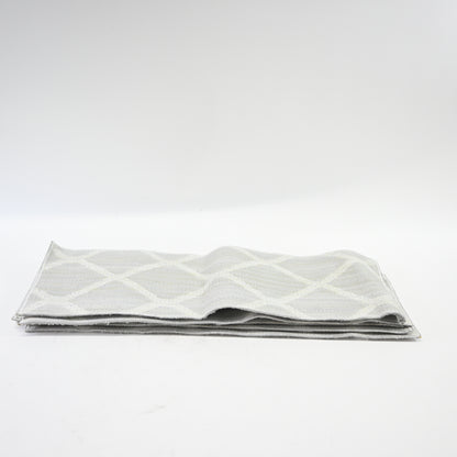 Sofia Rugs Stair Treads for Wooden Steps - Geometric- Set of 5-Gray/White