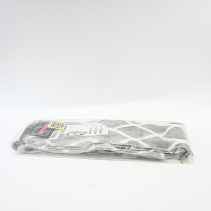 Sofia Rugs Stair Treads for Wooden Steps - Geometric- Set of 5-Gray/White