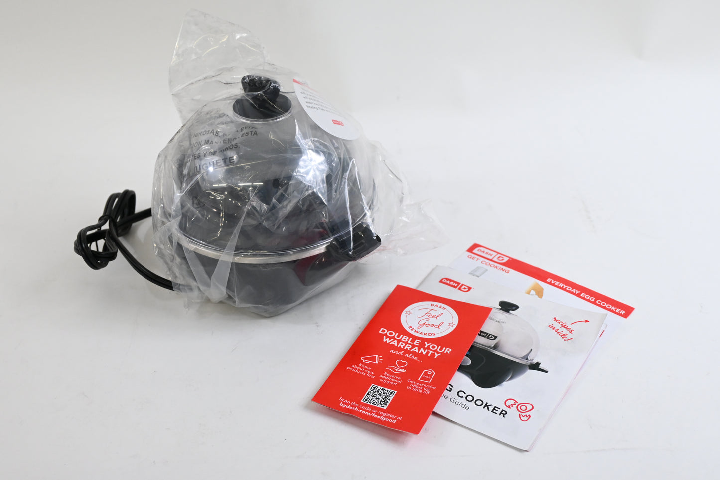 DASH 7-Egg Everyday Egg Cooker - Black Egg Steamer with Steamer Basket, Lid