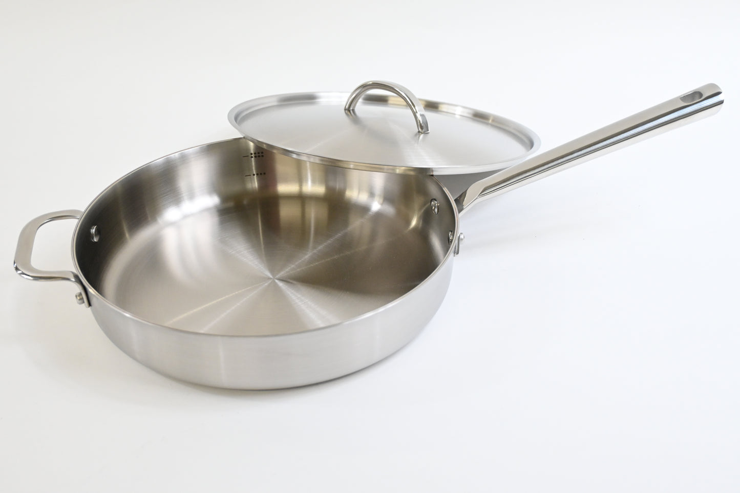 Material, The Stainless Steel Sauté Pan and Lid, 10.5", 3QT Capacity