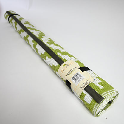 Green Decore "Nirvana" Eco Plastic Rug, Leaf Green/White - Open Box