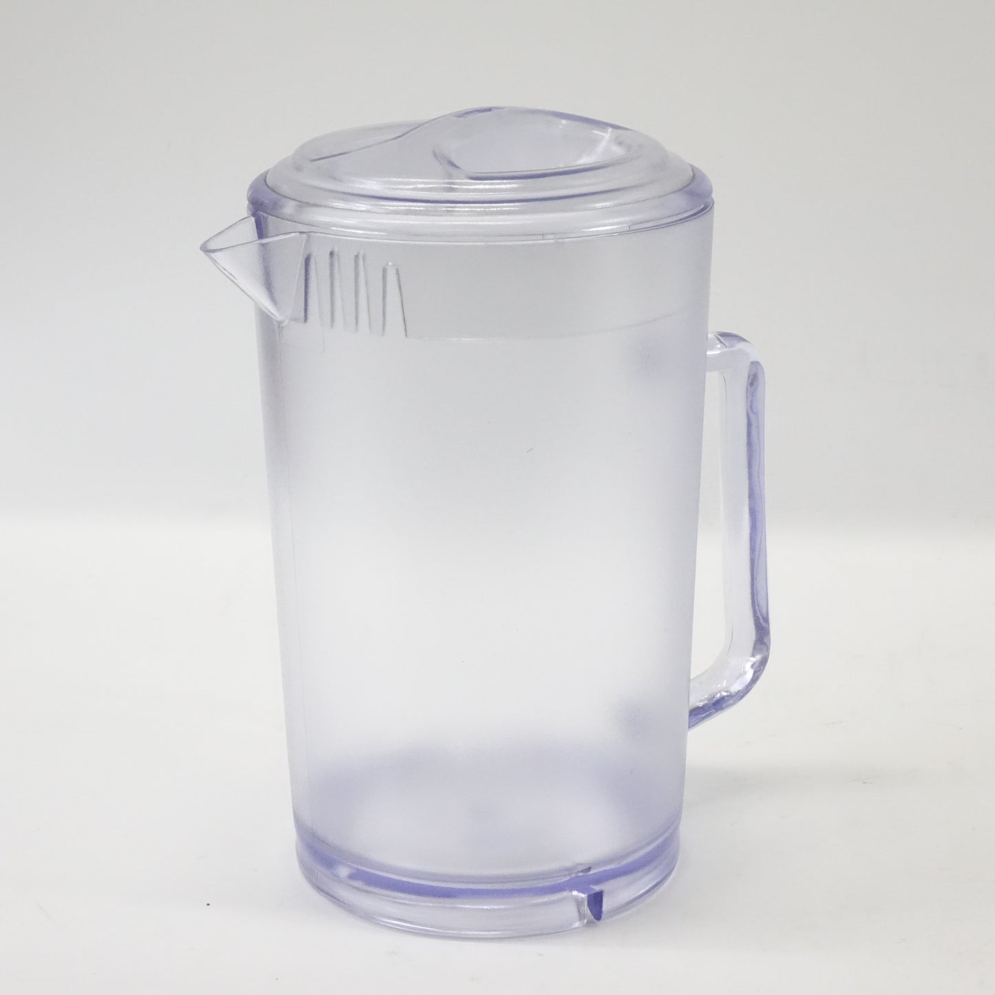G.E.T. Textured Clear Polycarbonate 64 Oz Water Pitcher w/Lid