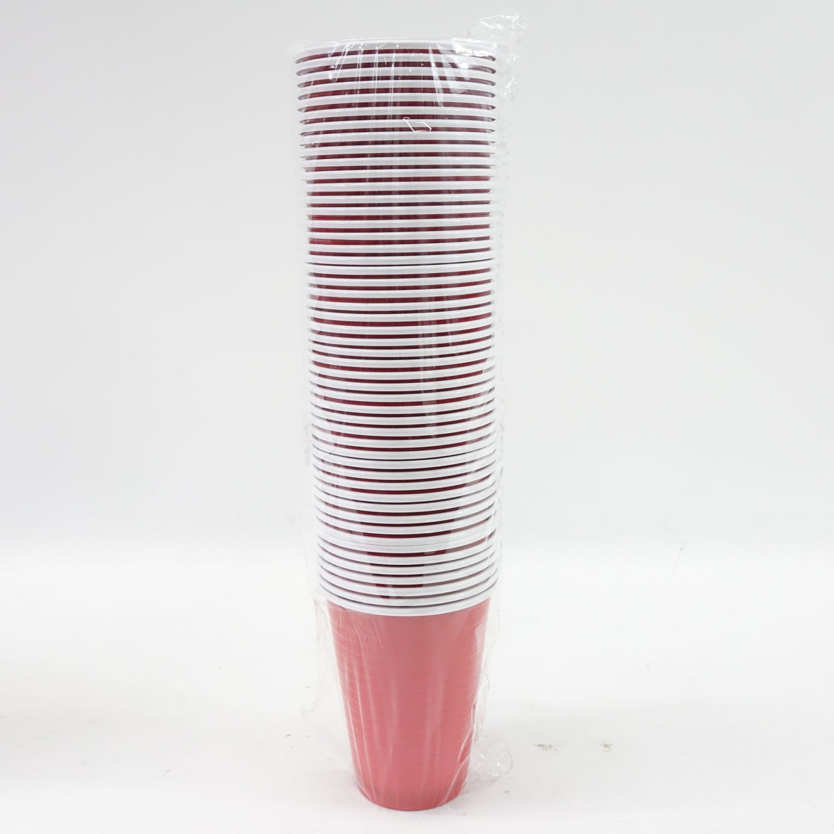 Solimo 18 oz Disposable Plastic Party Cups, 200 Count 4 Pack 50, Red - Open Box