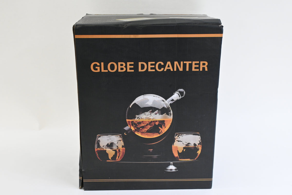Denkee Whiskey Decanter Set w/ 2 Glasses for Liquor, - 1000ml - Open Box