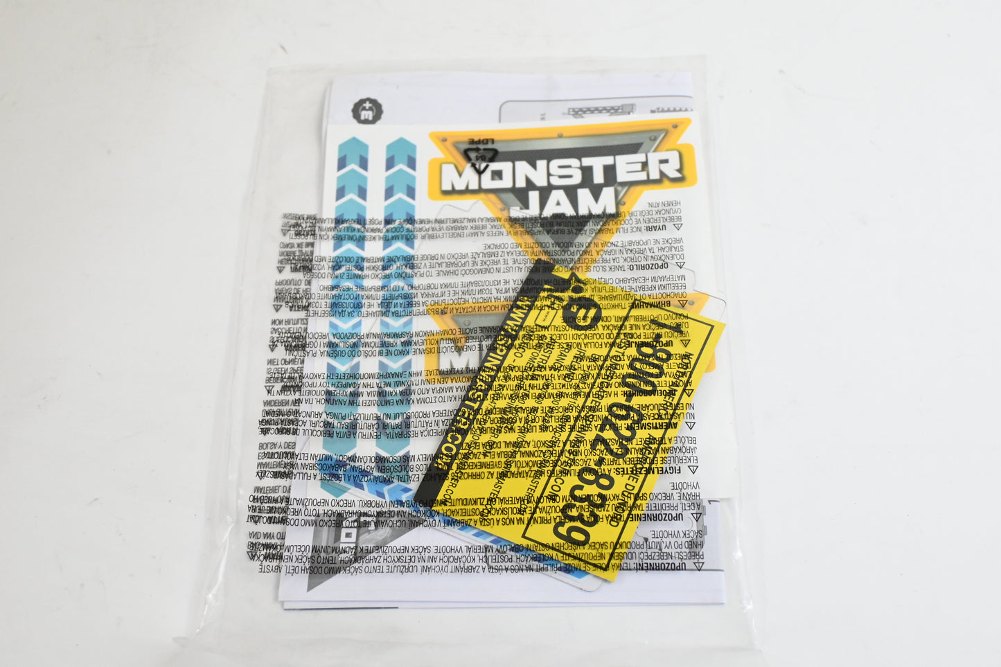 Megalodon Monster Truck Wash Spin Playset, Monster Jam Kids Toy - Grade A