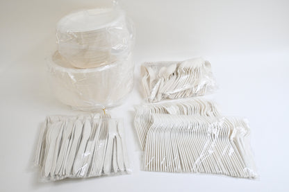 Fuyit 500 pc Compostable Dinnerware Set 100 Guests Plates White - Open Box