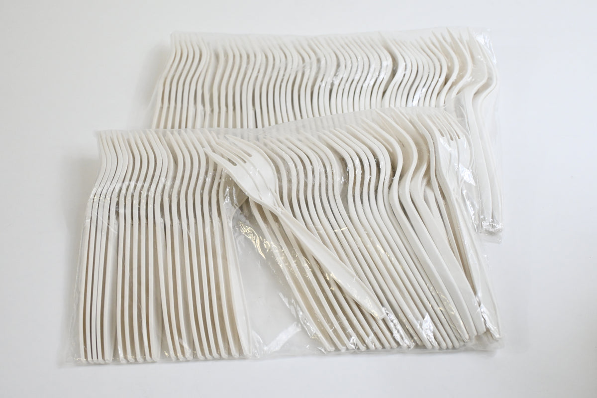 Fuyit 500 pc Compostable Dinnerware Set 100 Guests Plates White - Open Box