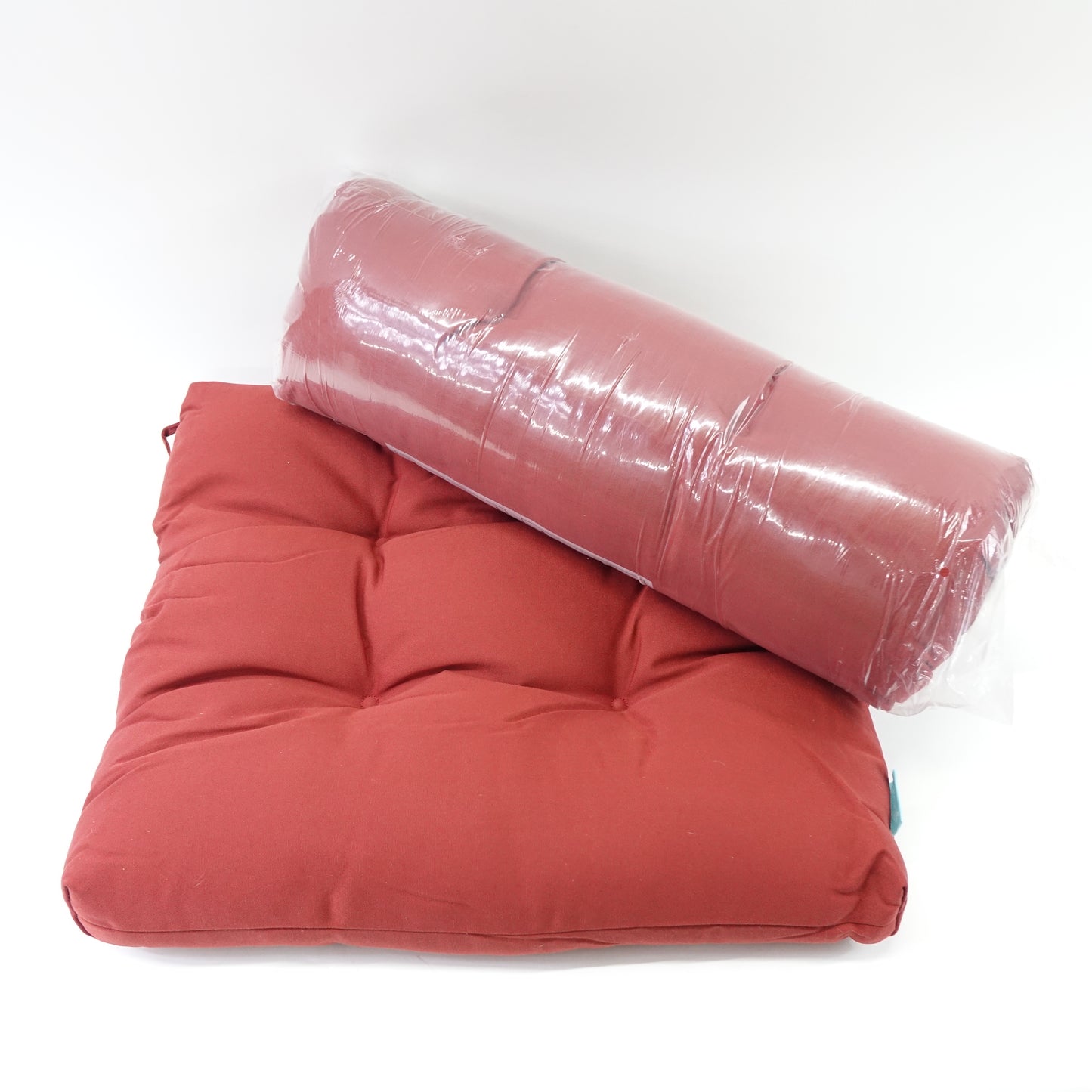 QILLOWAY Indoor/Outdoor Square Seat Patio Cushion -Set of 2, 19" (Red)