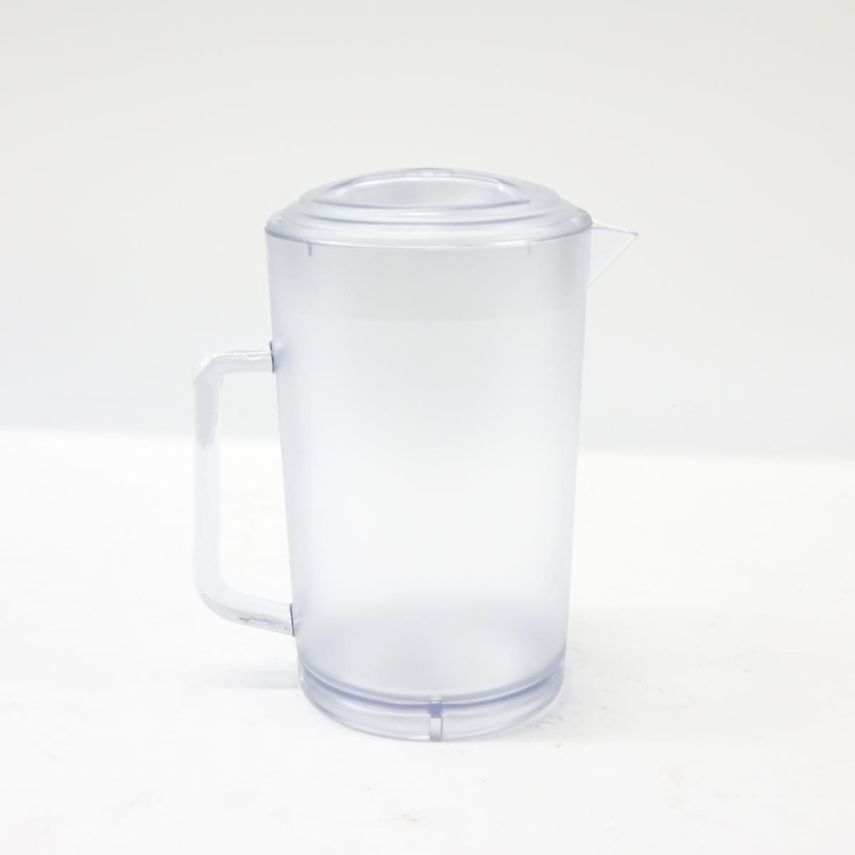 G.E.T. Textured Clear Polycarbonate 64 Oz Water Pitcher w/Lid