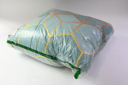 Teal and Yellow Patterned Comforter 100% Polyester (size not known)