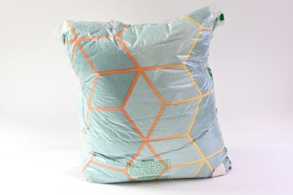 Teal and Yellow Patterned Comforter 100% Polyester (size not known)