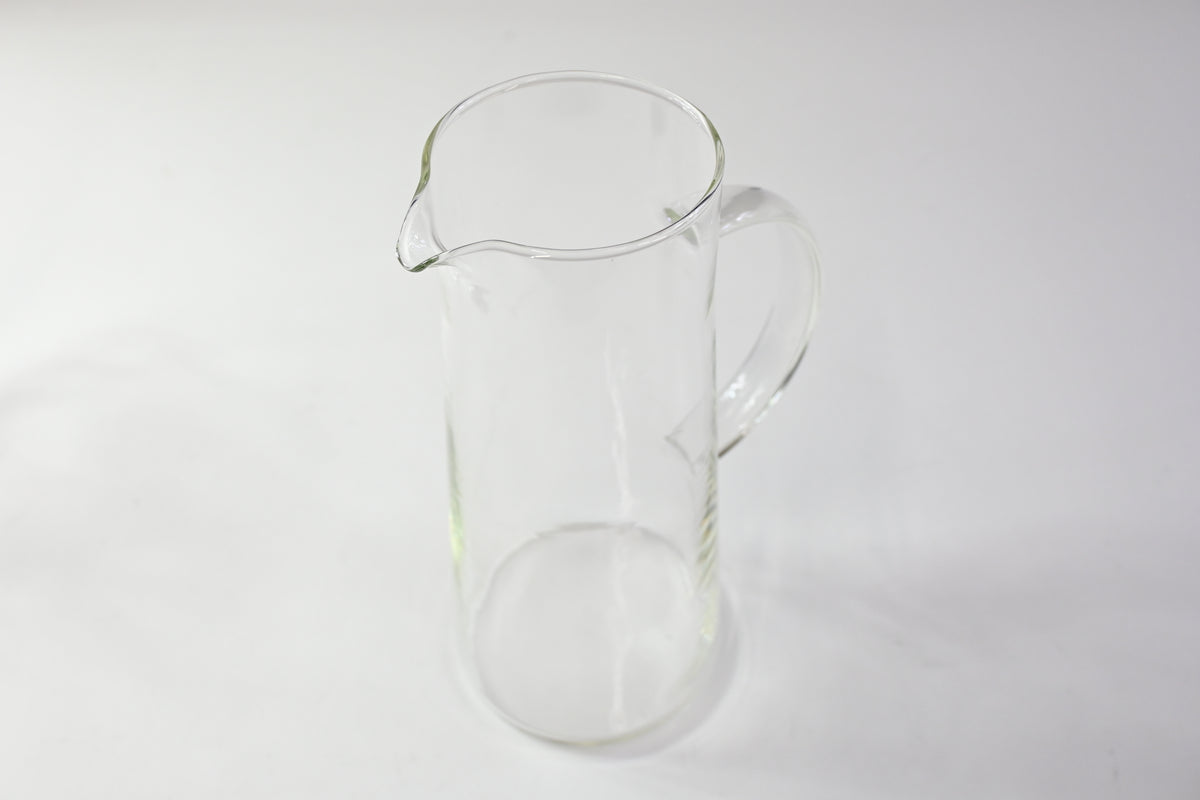 2 Glass Pitchers with Lid and Handle, 1.5L Beverage Server - Open Box