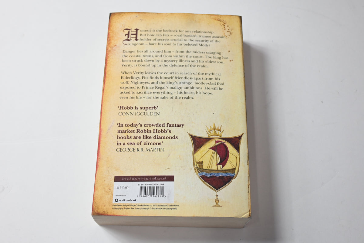 Royal Assassin Robin Hobb (Book Two of the Farseer Trilogy)