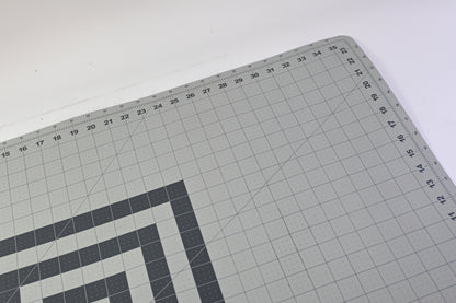 Fiskars Self Healing Cutting Mat for Quilting, Arts and Crafts, 24 - New
