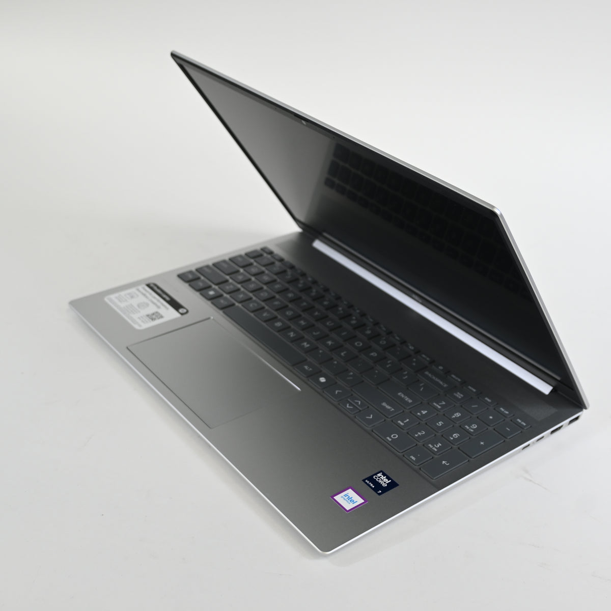 HP Pavilion 16-af0987nr 16" Touch Laptop Ultra 7 16GB 512GB SSD - Grade B