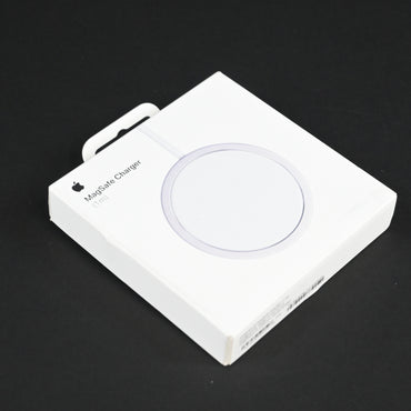 Apple MagSafe Charger 1M USB-C Magnetic Wireless Charger White MX6X3LL/A - New