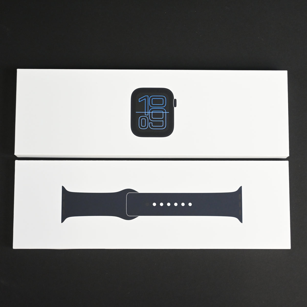 Apple Watch SE 3 GPS 44mm Midnight Aluminum Midnight Sport Band M/L MEHQ4LW/A